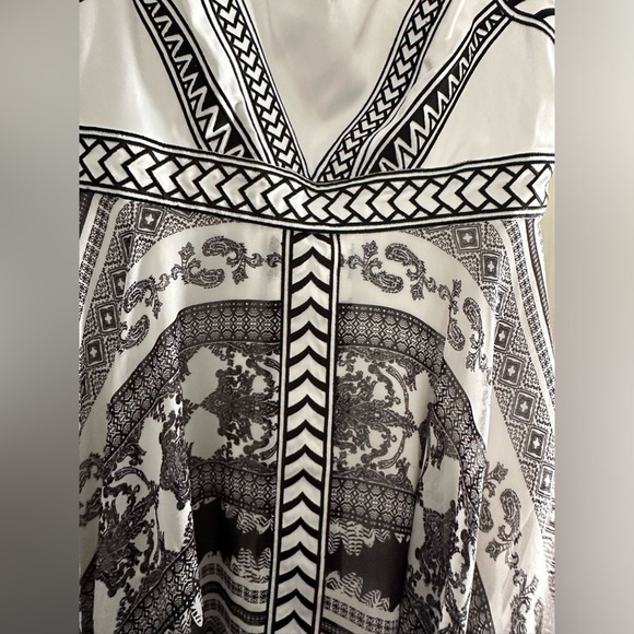 Bebe Handkerchief Dress - Picture 2 of 6